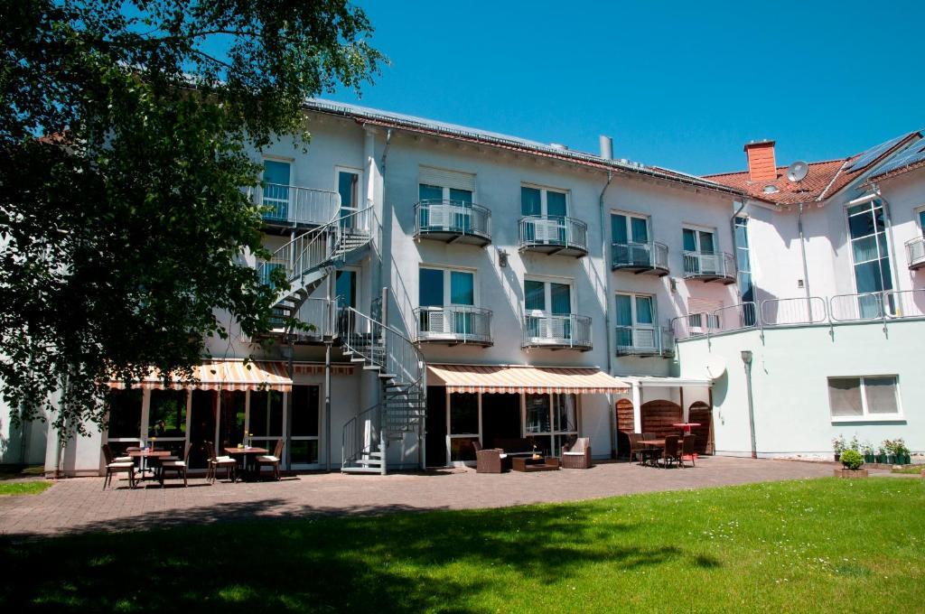Hotel Saarpark Mettlach Kültér fotó